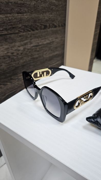 Дамски слънчеви очила FE40048U 01B 54