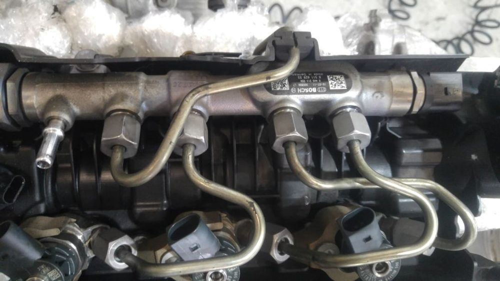 Rampa injectoare b37c15a 1.5 d bmw seria 2 f45 0445213026