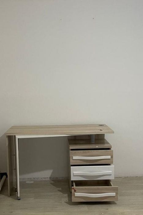 Сабақ оқитын стол сатылады