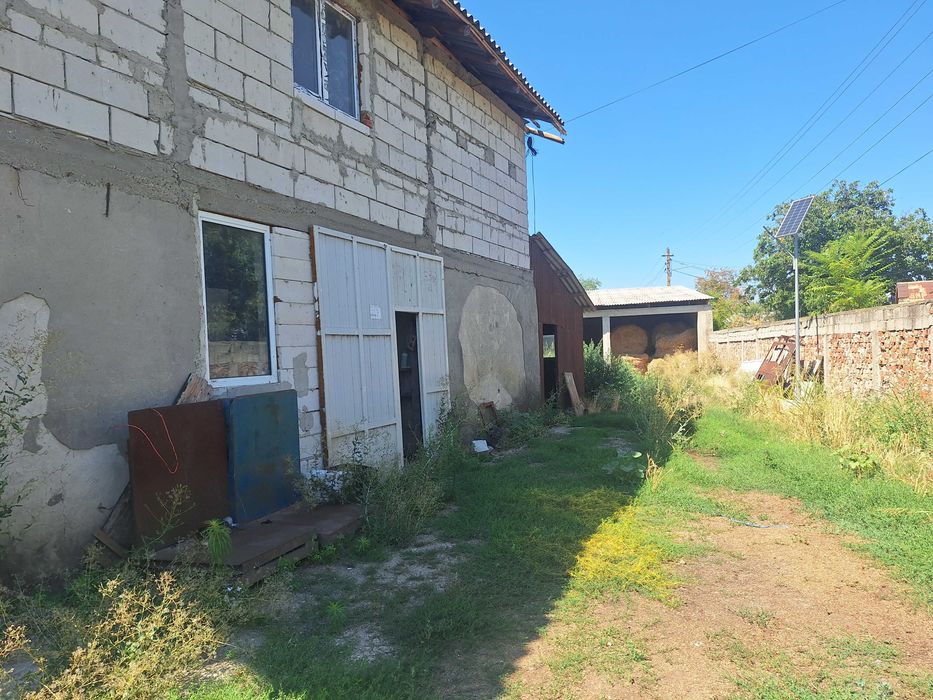 Vind imobil teren si constructii- fabrica de peleti si bricheti