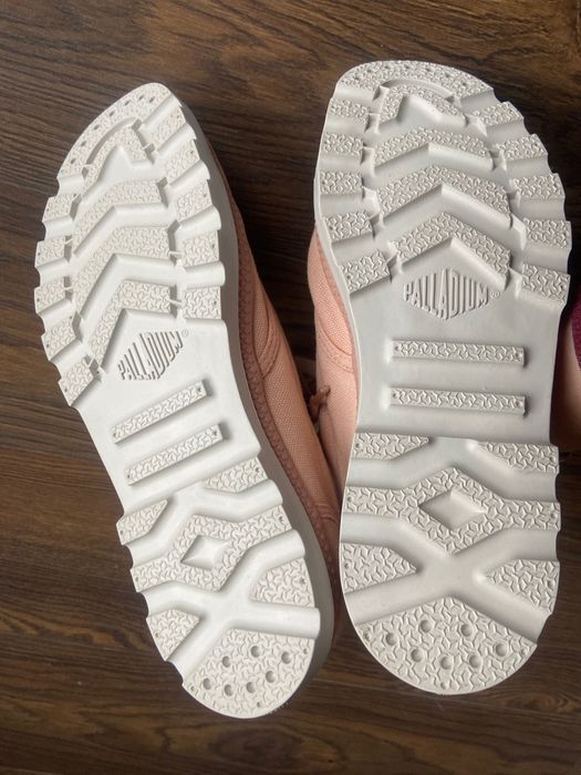 Дамски кецове Palladium НОВИ