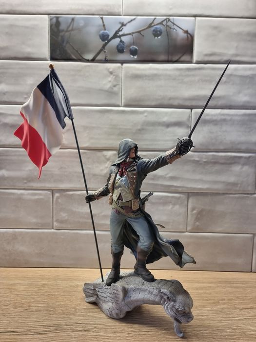 Продам фигурку Assassin's Creed: Unity