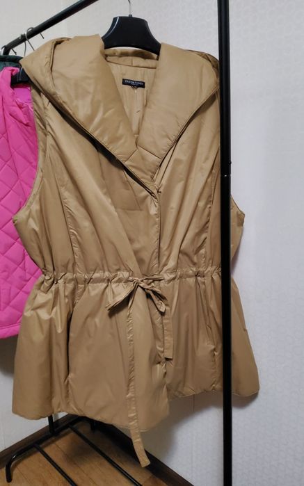 Продам Vineyards vines × Athleta × cos × north fase