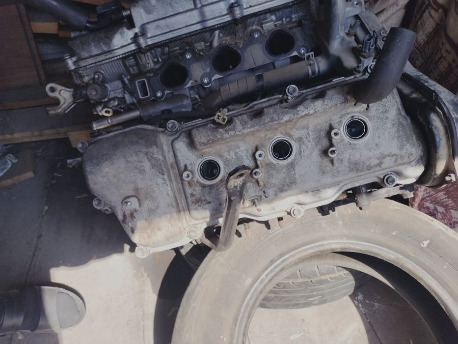 Продаётся 1 мз мотор 3.0