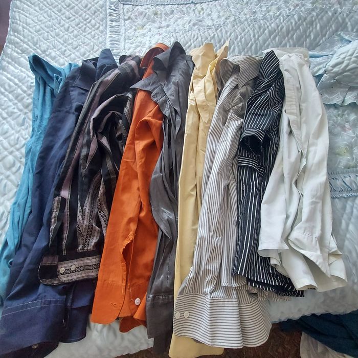 3 пакета мужской одежды