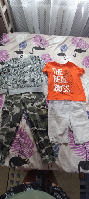 Продам  одежду разную