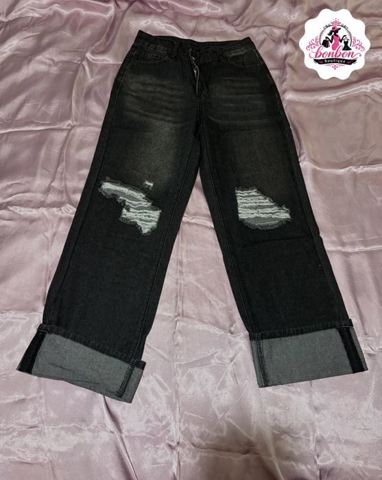 Дамски дънки размер М става и за Л