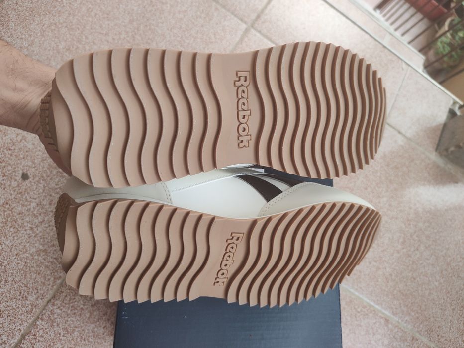 Нови мъжки маратонки Reebok