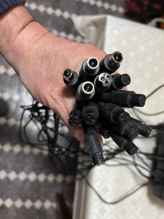 Incarcator/alimentator 36v/2a LI-ION 15 buc.