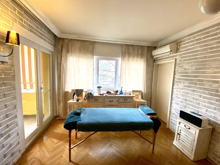 Промоция: масаж на лице 60 лв