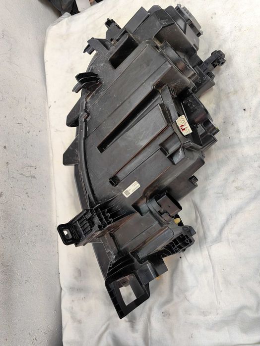 Оригинални  фарове  Vw ID4 Full Led