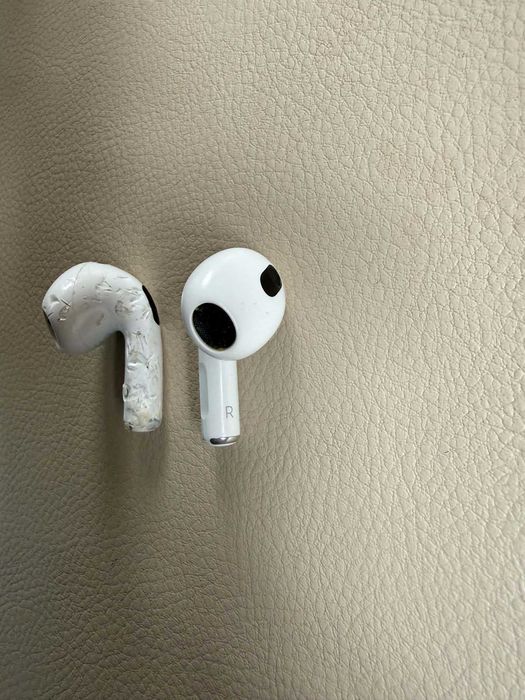 Apple AirPods 3rd Gen – оригинални