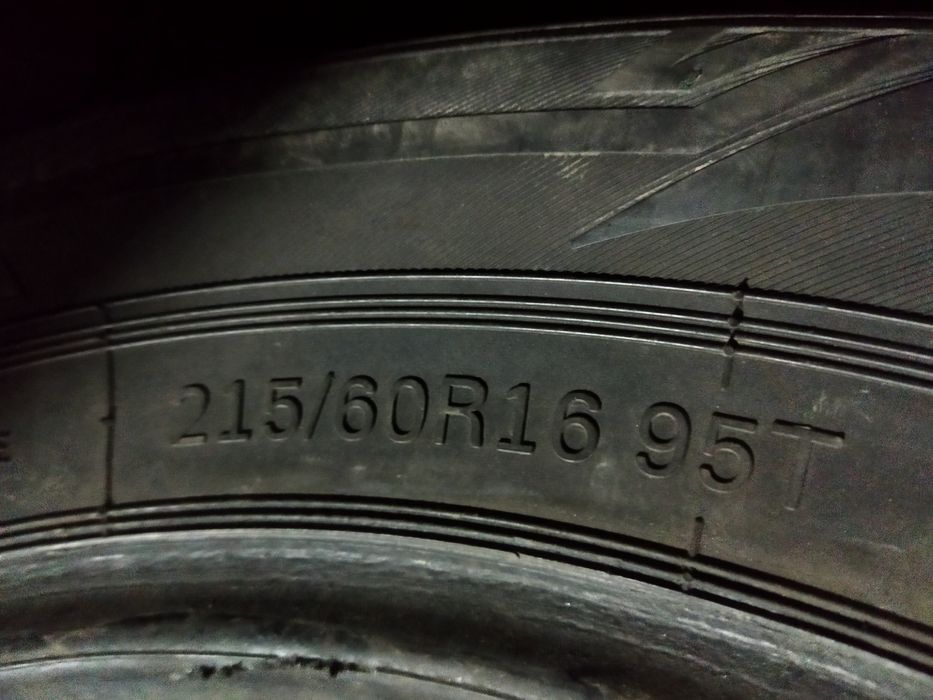 2 шины Росава snowgard 215/60/16