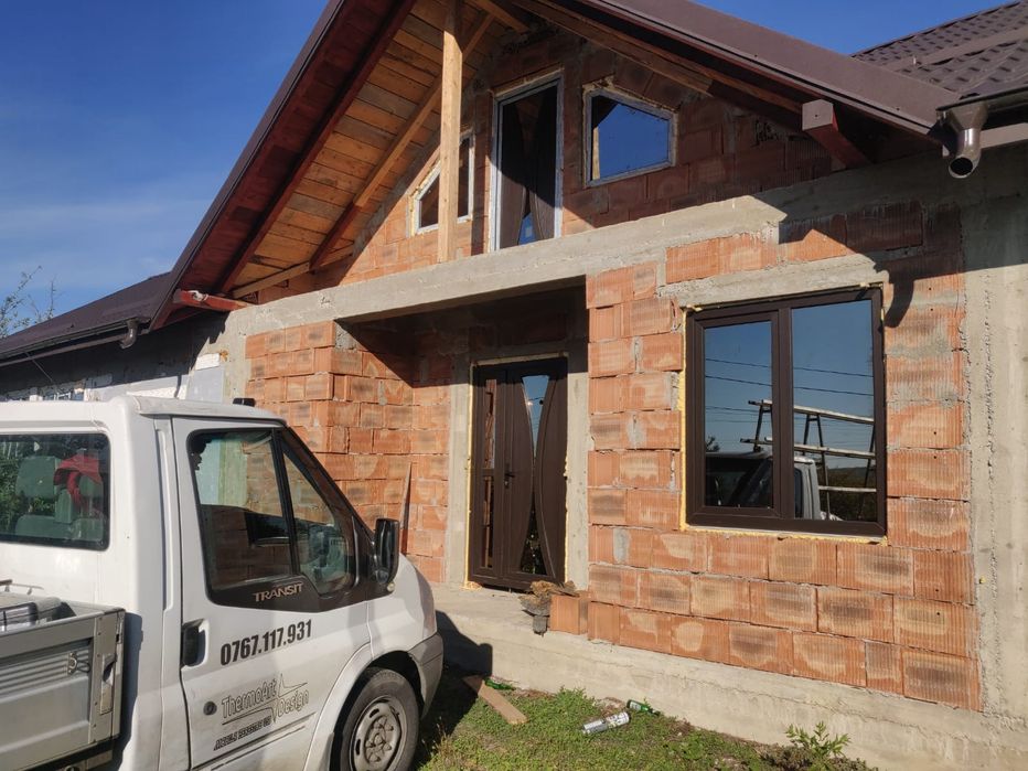 Ferestre si usi cu geam termopan producator