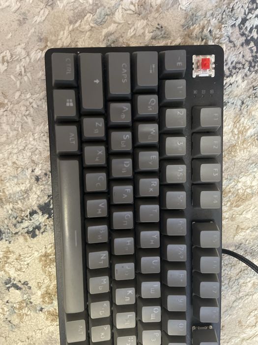 Клааиатура red square