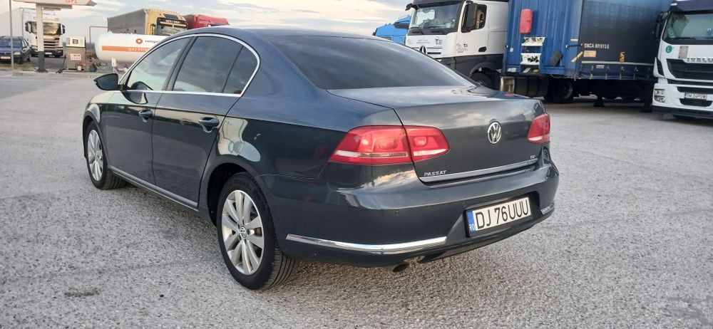 VOLKSWAGEN Passat 2012 — imagine 5