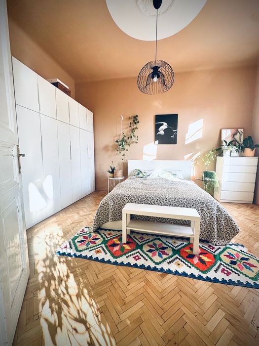 Apartament 2 cam, clădire istorică, zona Balcescu