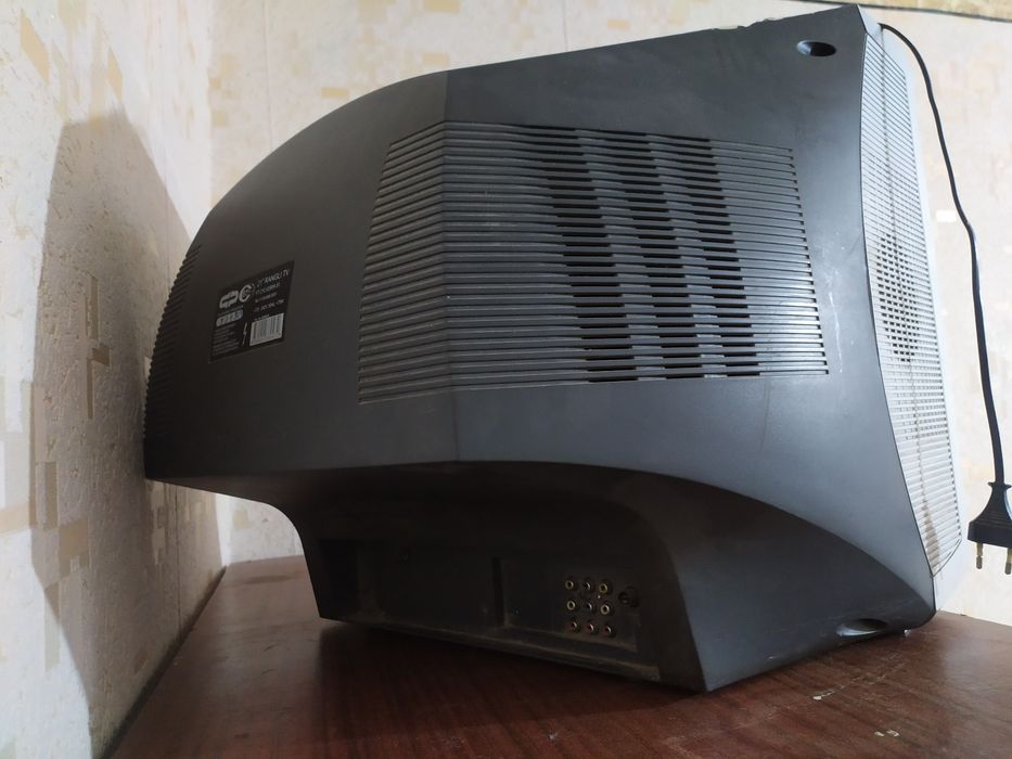 Продам старый телевизор