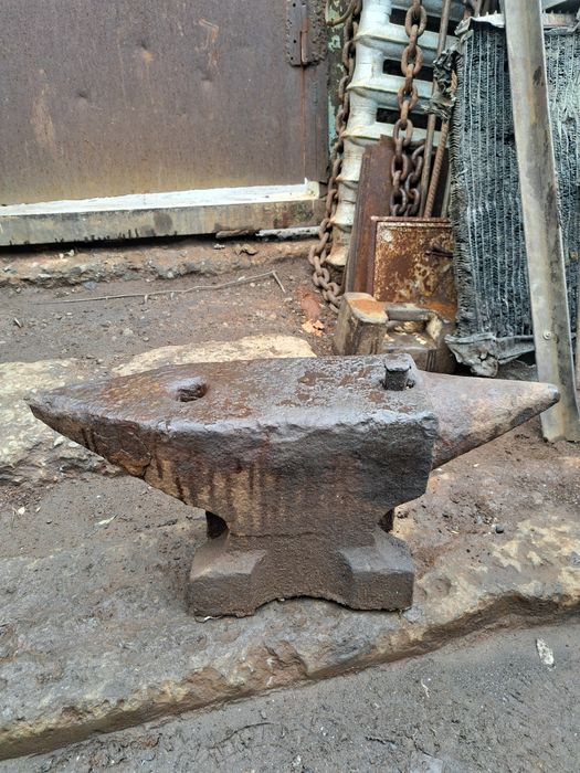 Наковальня большая СССР,  б/у