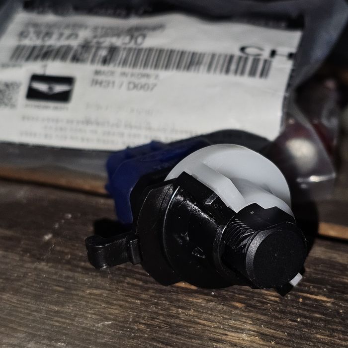 Датчик стоп сигнала (лягушка) Hyundai, Kia, Genesis.