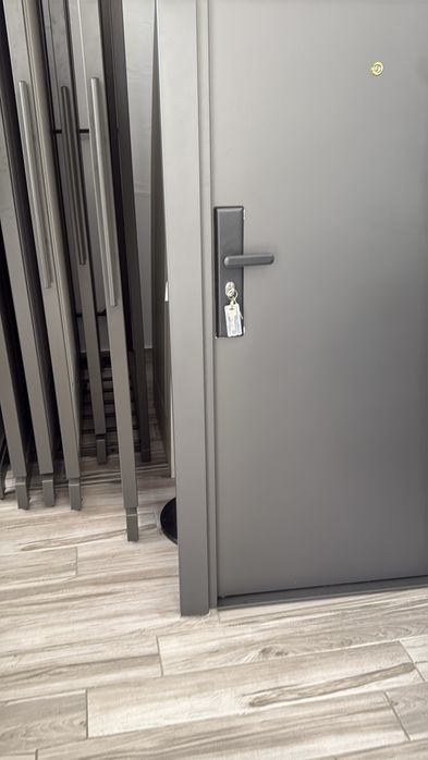 Входна врата за външни условия Gray