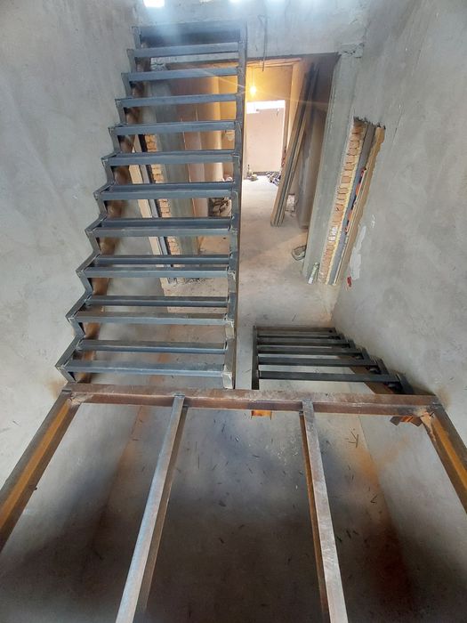 Лестницы каркас.
