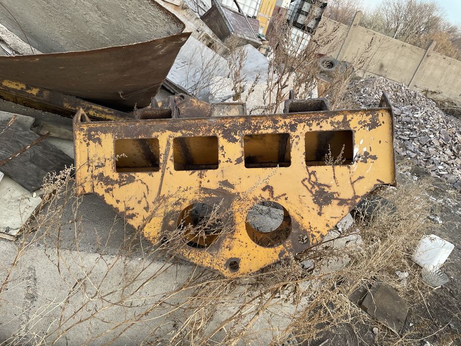 Отвал на МТЗ поворотный