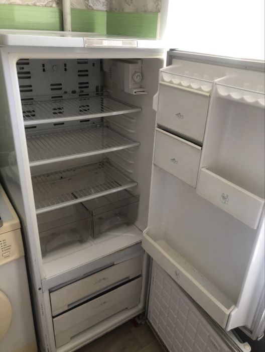 Продам холодильник