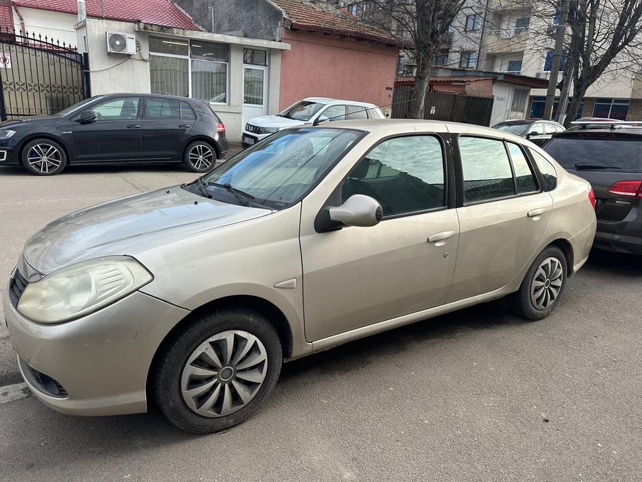 RENAULT Symbol 2010 — imagine 4