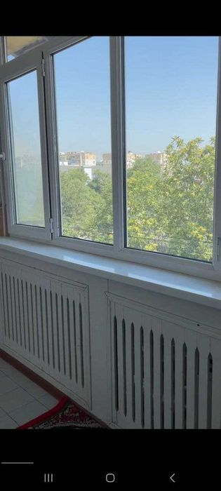 м.Паркентский  1в2/5/5  45м балкон 2х6м  крыша не течет