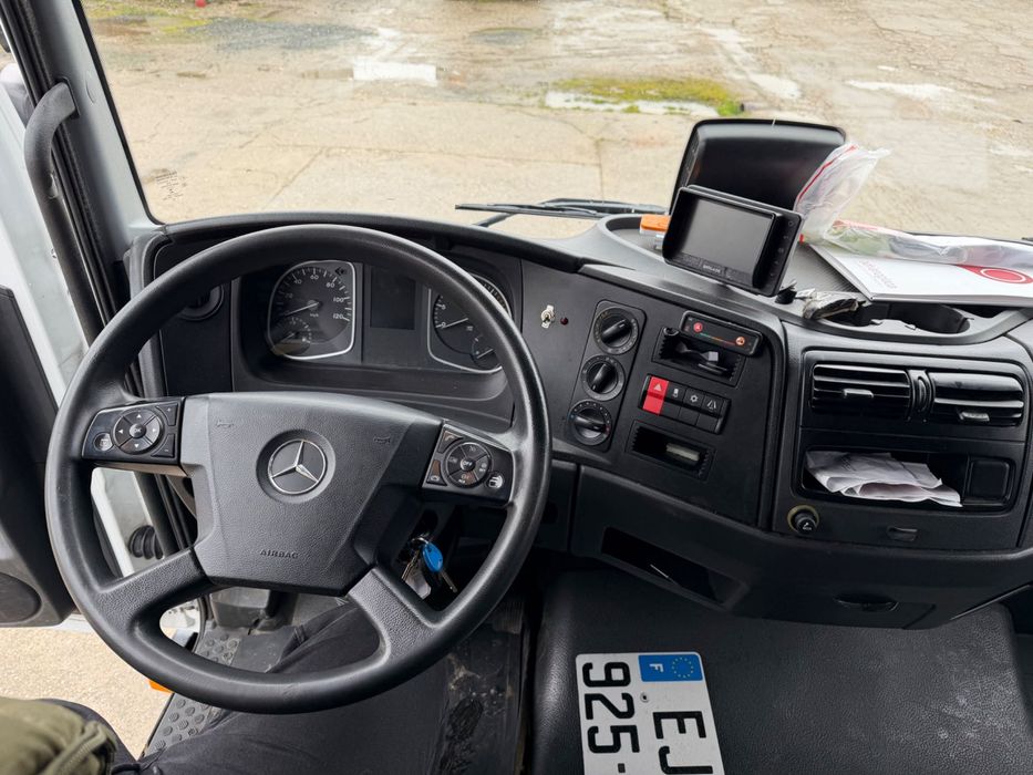 Mercedes Atego 12t cub+lift, an 2017, 322.000km(similar man tgl/iveco)
