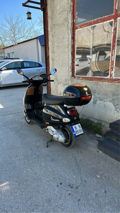 Vespa 125 et4 sport