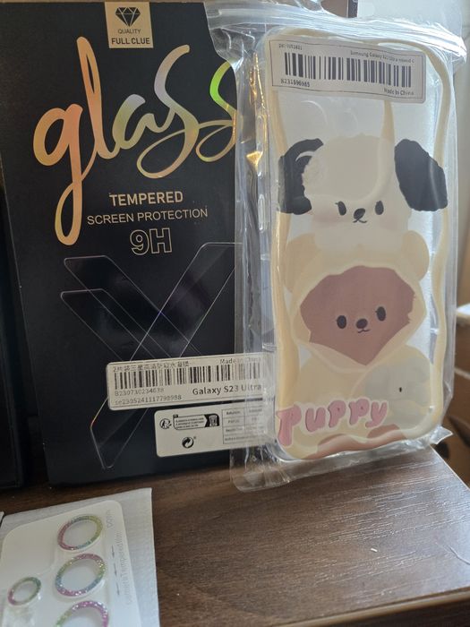 Huse Samsung S23 Ultra si folii si protecție camere