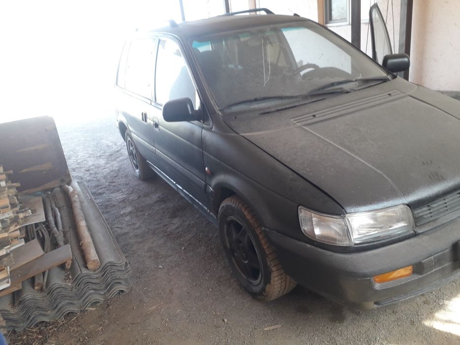 Митсубиси Спейс руннер