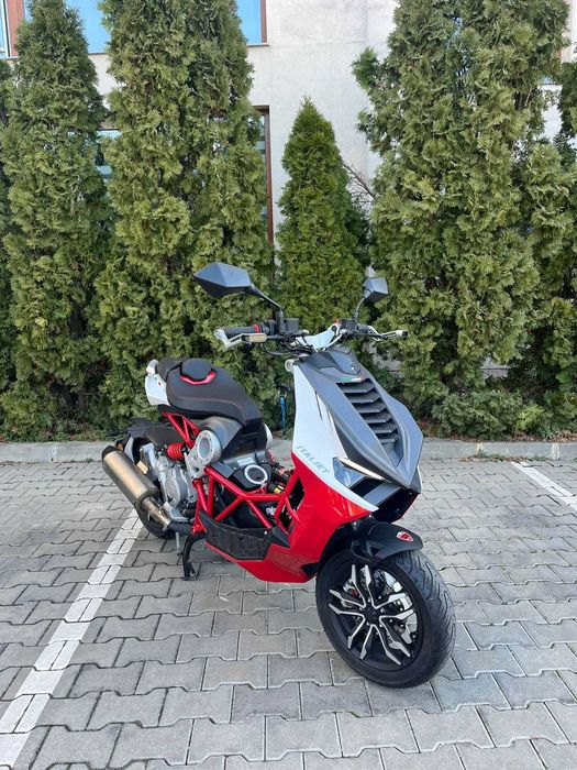Scuter Italjet Dragster 125cm