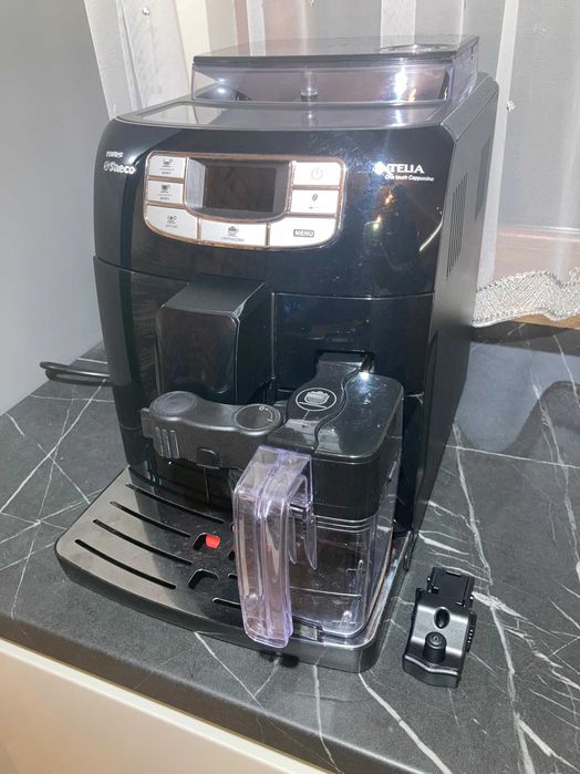 Кафеавтомат Philips Intelia One touch Cappuccino