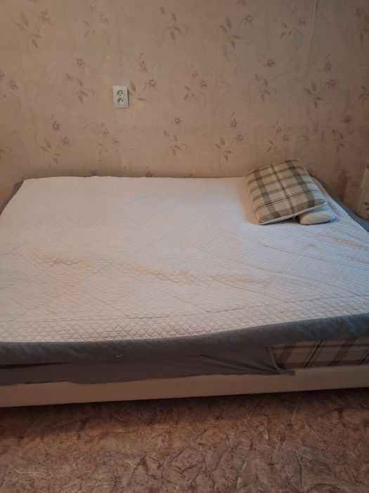Продам диван раздвижной