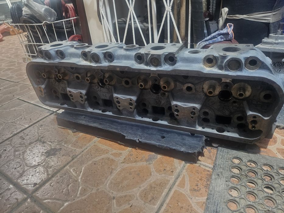 Продам головку ямз  238 .