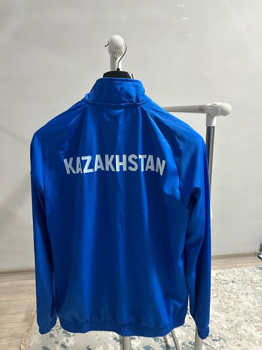 Продам форму сборной Казахстана