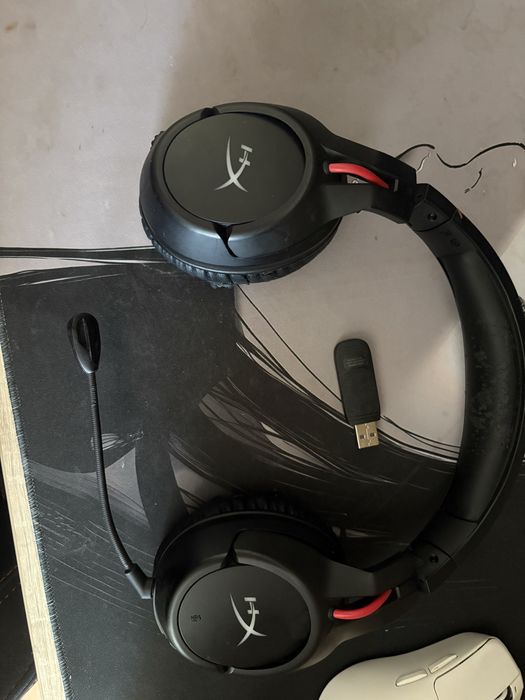 игровые наушники hyperX