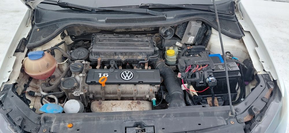 Продам POLO 2013 год