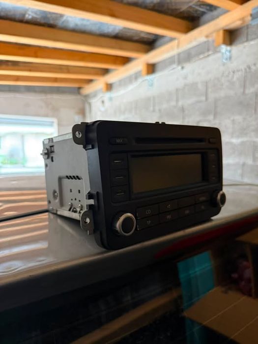 Оригинален cd player за golf 5