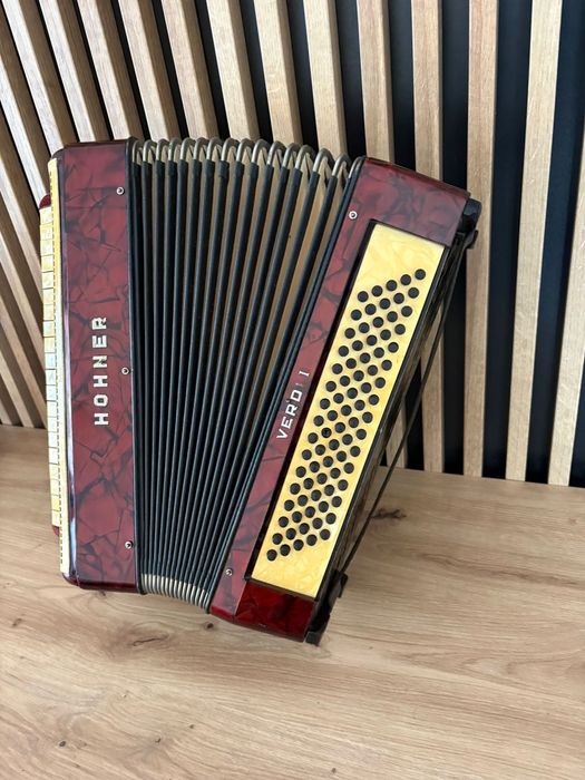 Acordeon Hohner Verdi 2 cu 80 de basi