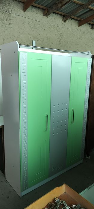 Har hil turdaki raseski mebilar sotladi hohlagan turdaki meblar bor