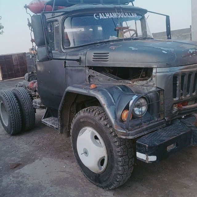 Zil shalanda sirochni sotiladi