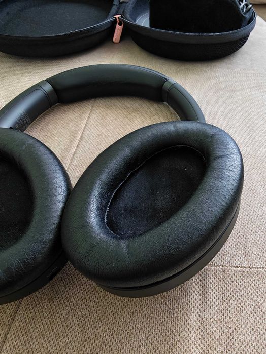 Слушалки Sony WH-1000XM3 – Перфектно състояние, Пълен комплект