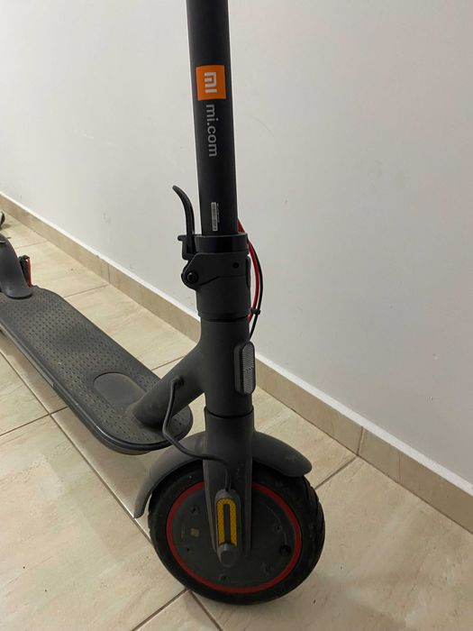 Trotinetă electrică Xiaomi Mi Pro 2, negru