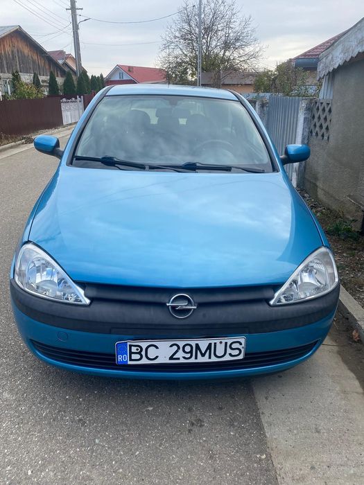 Vând Opel CORSA 2002