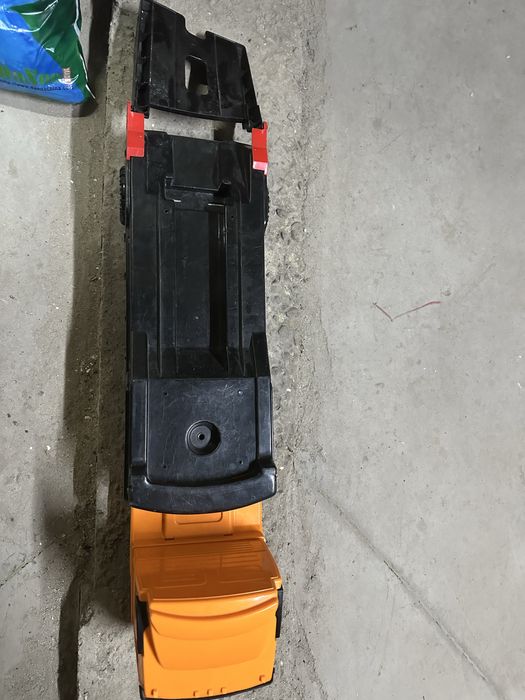 Машинка в хорошем состоянии