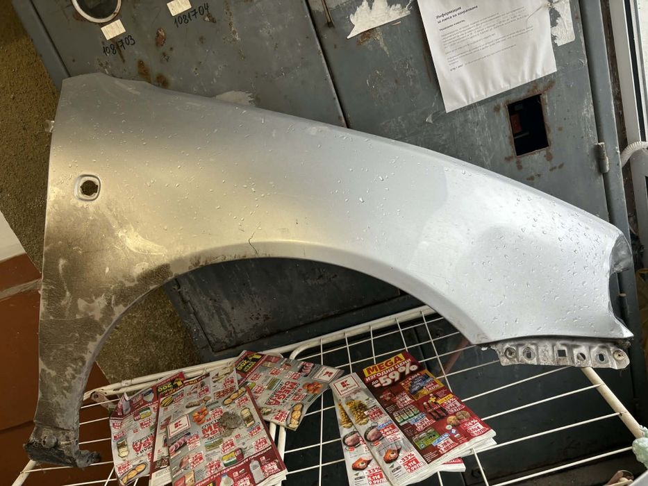 Капак и калник Ауди а3 1.6